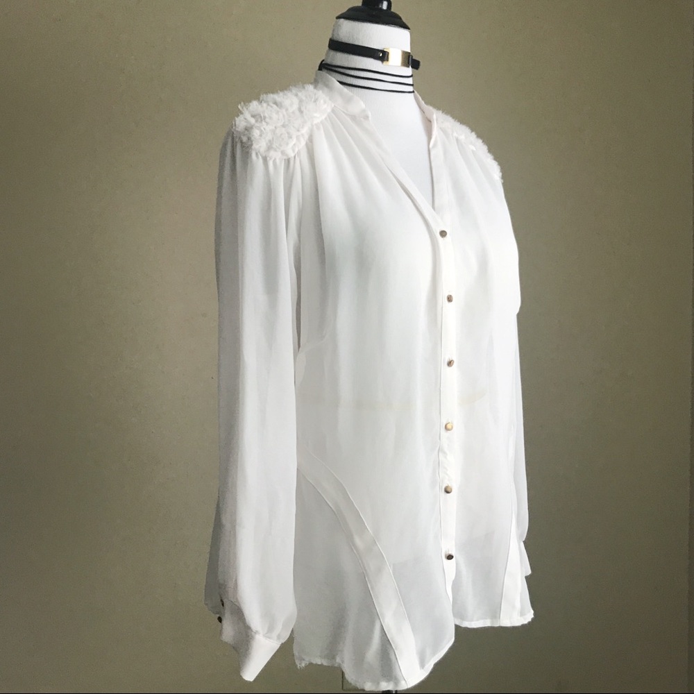 City Chic Sheer White Blouse Floral Detail - Picture 3 of 7